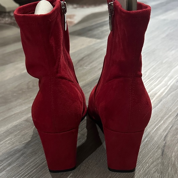 Marc Fisher Red Suede Boots 9.5 NWOB - Picture 3 of 9